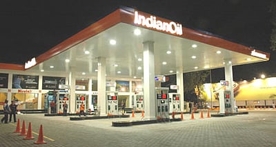 இனி நீங்களும் பெட்ரோல், டீசலை பரிசளிக்கலாம்; மாற்றி யோசித்த இந்தியன் ஆயில் நிறுவனம்