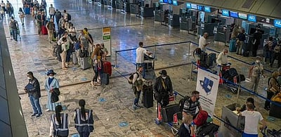 'வறட்டு இருமல், காய்ச்சல், வியர்வை, உடல் வலிதான் ஒமைக்ரான் அறிகுறி'