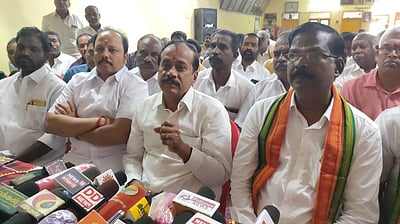 பெட்ரோல்- டீசல் விலையை தமிழக அரசு குறைக்கவேண்டும்: எச். ராஜா