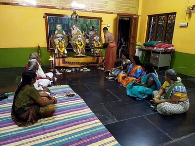 முத்துஸ்வாமி தீட்சிதா் முக்தி தினம்