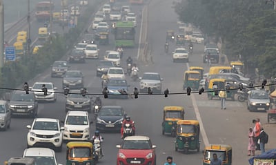 'வேகமாக வீசும் காற்றால் தில்லியில் காற்று மாசு குறையும்'