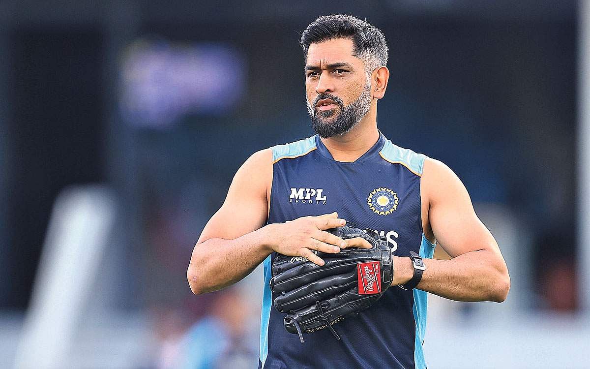 புதிய அவதாரம் எடுக்கும் தோனி