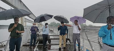 தொடர் மழை: பூண்டி ஏரியில் கூடுதல் செயலாளர் ஆய்வு