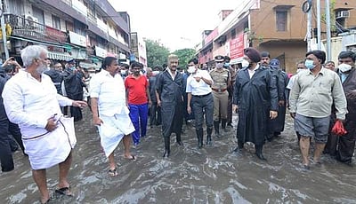 சென்னையில் மழை பாதிப்பு பகுதிகளை நேரில் ஆய்வு செய்த முதல்வர் ஸ்டாலின்!