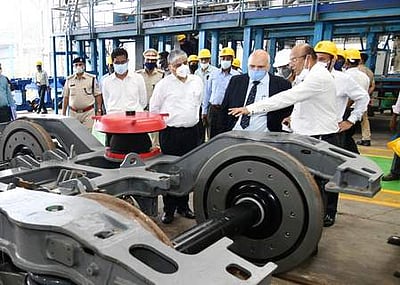 வந்தே பாரத் ரயில் பெட்டிகள் தயாரிப்பு: ஐ.சி.எஃப் தொழில்நுட்பத் திறனுக்கு சிறந்து எடுத்துக்காட்டு