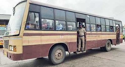 தமிழ்நாடு முழுவதும் போா்க்கால அடிப்படையில் அரசுப் பேருந்துகள் சீரமைப்பு