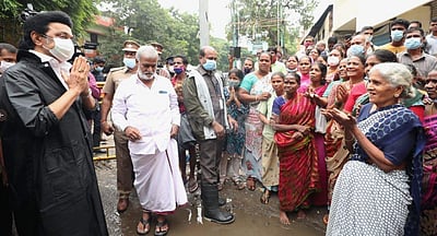 தி.நகர் ஸ்மார்ட் சிட்டி திட்ட ஒப்பந்ததாரர் மீது நடவடிக்கை: முதல்வர் உறுதி