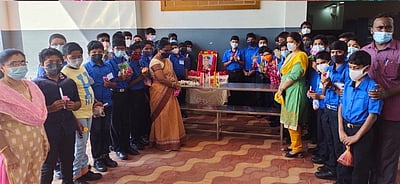 விபின் ராவத் மறைவுக்கு பல்வேறு அமைப்பினா் அஞ்சலி