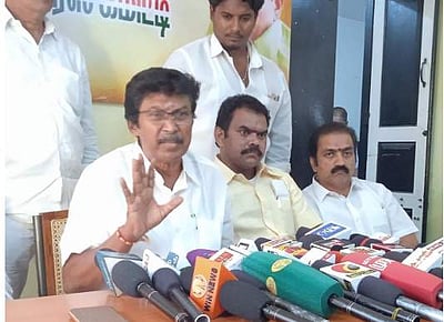 நாட்டிற்காக காங்கிரஸ் உருவாக்கிய கட்டமைப்புகளை தனியாருக்கு தாரை வார்த்ததே பாஜகவின் சாதனை: செல்லக்குமார் எம்.பி.