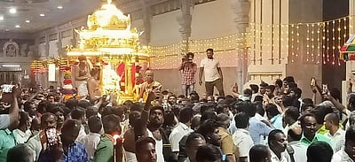 10 ஆண்டுகளுக்குப் பிறகு சமயபுரம் மாரியம்மன் கோவிலில் தங்கத்தேரோட்டம்