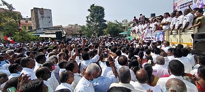 பொய் வாக்குறுதிகளால் திமுக அதிகாரத்தை கைப்பற்றியுள்ளது: முன்னாள் அமைச்சா் கே.ஏ.செங்கோட்டையன்