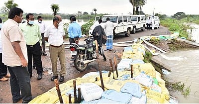 மழை வெள்ள மீட்பு, தடுப்புப் பணிகள் ஆய்வு