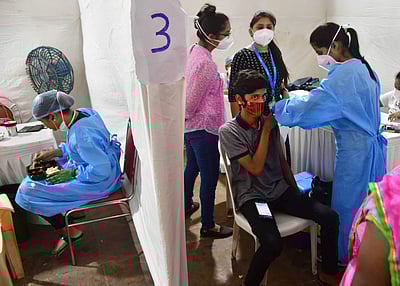 சென்னையில் 4ஆம் தேதி 1,600 இடங்களில் கரோனா தடுப்பூசி சிறப்பு முகாம்கள்