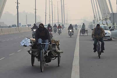 தில்லி, நொய்டாவில் 'மோசம்' பிரிவில் தொடர்ந்து நீடிக்கும் காற்றின் தரம்!