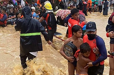 பிலிப்பின்ஸ் : கடும் சூறாவளியால் 208 பேர் பலி