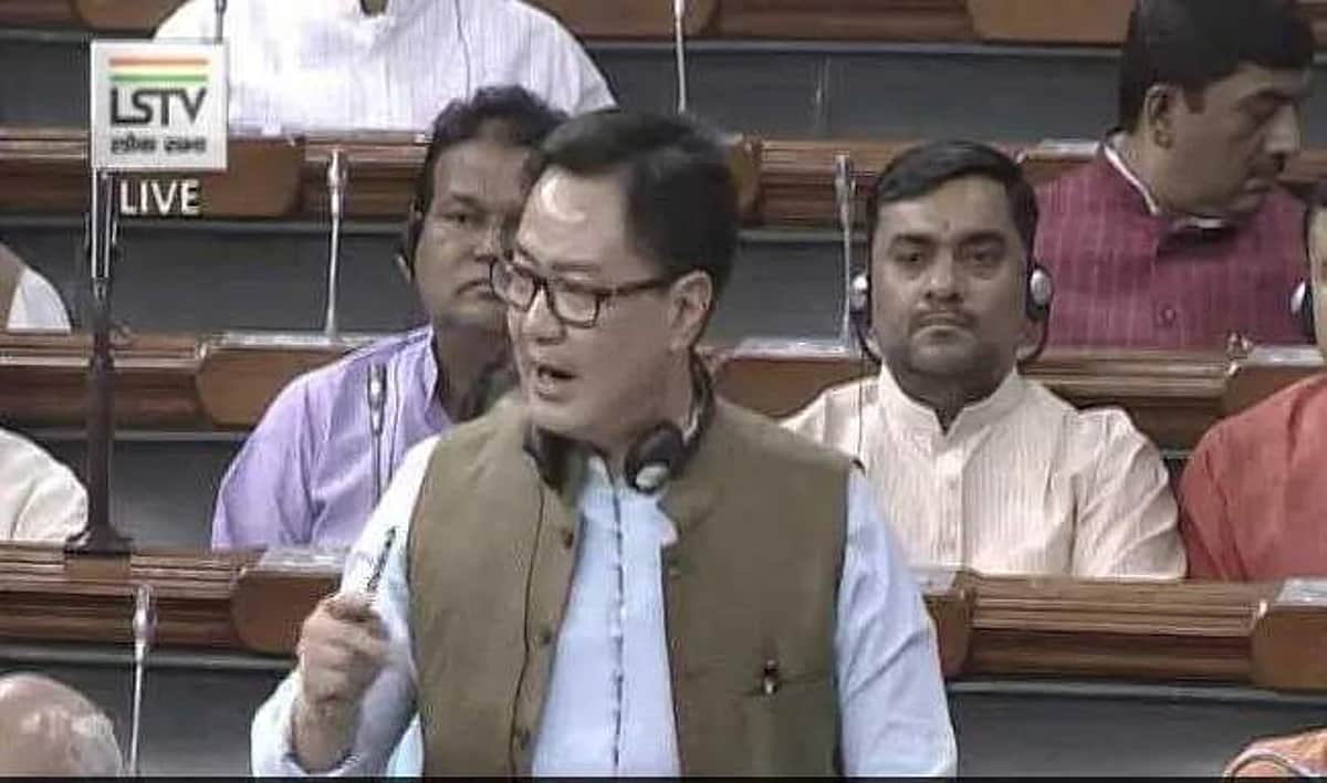 தோ்தல் சட்டத் திருத்த மசோதா மக்களவையில் தாக்கல்