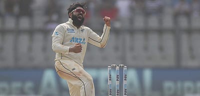 நியூசிலாந்து டெஸ்ட் அணியிலிருந்து 10 விக்கெட்டுகள் எடுத்த அஜாஸ் படேல் நீக்கம்!