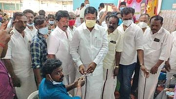 மாற்றுத்திறனாளிகளுக்கு நலத்திட்ட உதவிகள்