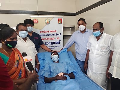 ‘இன்னுயிா் காப்போம்’ திட்டத்தில் சிகிச்சை