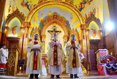 கிறிஸ்துமஸ் பண்டிகை கோலாகலம்