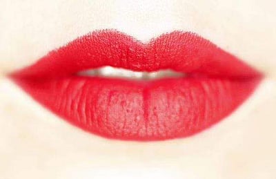 உதடுகள் கருப்பாக இதுதான் காரணம்! சரிசெய்யும் வழிகள்!