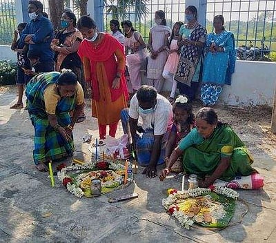 சுனாமி நாள்: உயிரிழந்தோருக்கு அஞ்சலி