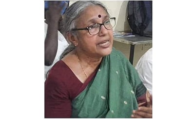 தமிழகத்தில் மதுக்கடைகளை படிப்படியாக மூட வேண்டும்: மார்க்சிய கம்யூ.