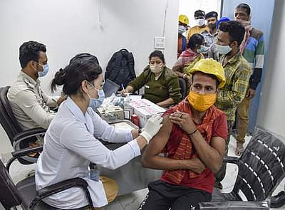 தடுப்பூசி செலுத்திக்கொள்ளாதவர்கள் பஞ்சாப் செல்லத் தடை