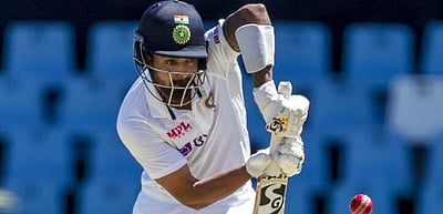 4-ம் நாள் உணவு இடைவேளை: நிதானமாக விளையாடும் இந்தியா, 200 ரன்களுக்கு மேல் முன்னிலை