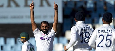 200 டெஸ்ட் விக்கெட்டுகள் எடுத்து முகமது ஷமி சாதனை