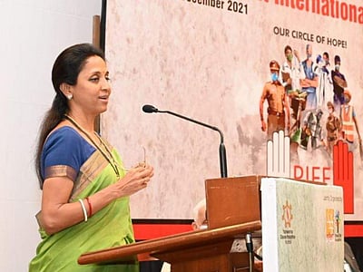 தேசியவாத காங்கிரஸ் கட்சி எம்.பி. சுப்ரியா சுலேவுக்கு கரோனா