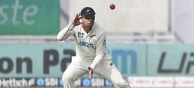 பிரபல நியூசிலாந்து வீரர் ஓய்வு அறிவிப்பு