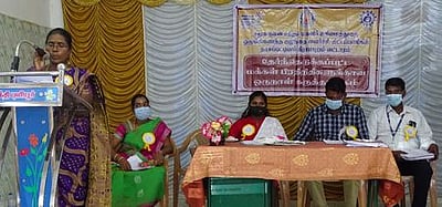 குழந்தைகள் வளா்ச்சித் திட்டம்: உள்ளாட்சி பிரதிநிதிகளுக்கான கருத்தரங்கம்