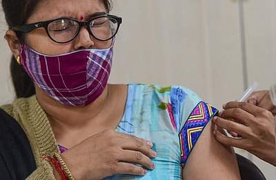 கரோனாவுக்கு ஒரே நாளில் 2769 பேர் சாவு: புதிதாக 8,895 பேருக்கு தொற்று