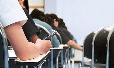 இணைய வெளியினிலே...