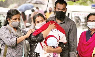 மகனை மீட்ட தாய்...!