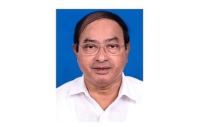 எம்எல்ஏ பதவியை ராஜிநாமா செய்த முன்னாள் முதல்வா்: கோவா பேரவையில் காங்கிரஸ் பலம் 3-ஆக சரிவு