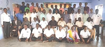 கெங்கவல்லி ஆசிரியா் பயிற்சி நிறுவனத்தில் முன்னாள் மாணவா்கள் சந்திப்பு