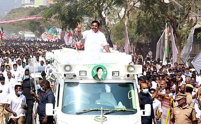 எடப்பாடி கே.பழனிசாமி திருப்பூரில் செப்.12-ல் தொழில் துறையினருடன் சந்திப்பு!