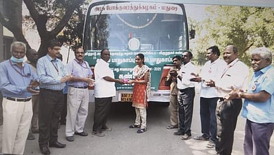 சிவகாசி பொறியியல் கல்லூரியில் சாலைப் பாதுகாப்பு விழிப்புணர்வு கண்காட்சி