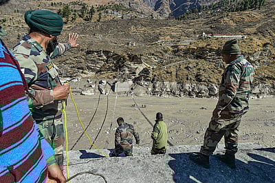 உத்தரகண்ட் விபத்து: 10 உடல்கள் அடையாளம் காணப்பட்டுள்ளன