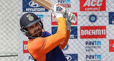 சென்னை டெஸ்டில் வாஷிங்டன் சுந்தர் நீக்கம்: ரோஹித் சர்மா அரை சதம்!