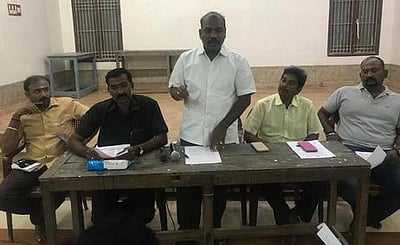 தகுதிக்கேற்ற பணி ஒதுக்கீடு: பணி நிரவல் ஊழியா்கள் கோரிக்கை