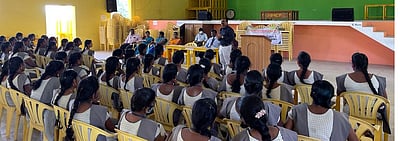 நாசரேத் மா்காஷிஸ் கல்லூரியில்  கருத்தரங்கு