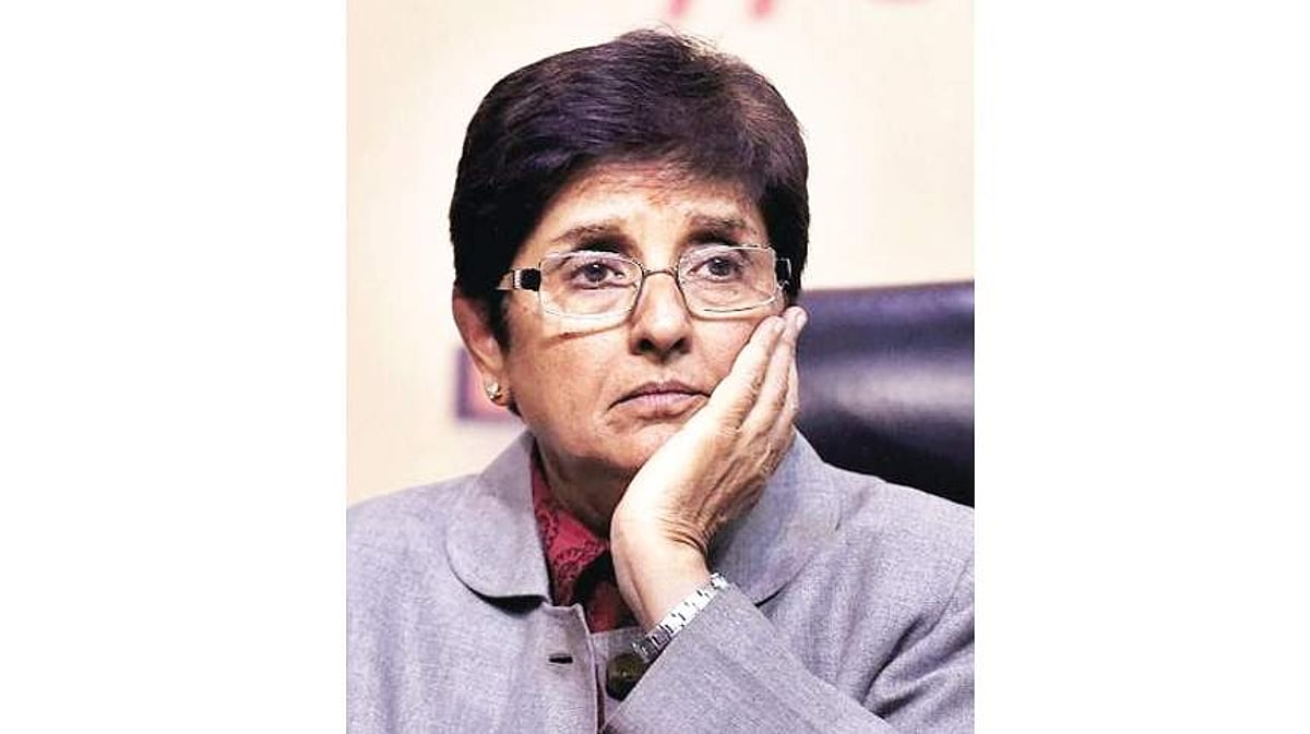 புதுச்சேரி துணை நிலை ஆளுநர் பதவியிலிருந்து கிரண் பேடி விடுவிப்பு