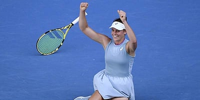 ஆஸி. ஓபன்: இறுதிச்சுற்றில் ஒசாகா - பிராடி மோதல்!