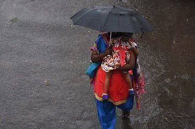 தமிழகத்தில் 5 நாள்களுக்கு மிதமான மழைக்கு வாய்ப்பு: வானிலை ஆய்வு மையம்