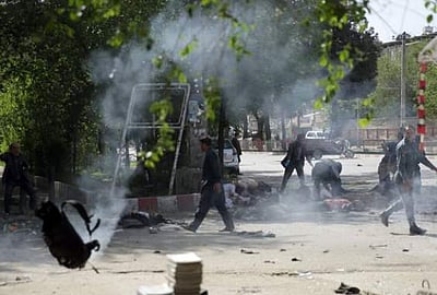 பாகிஸ்தான் சோதனைச் சாவடியில் துப்பாக்கிச் சூடு: 4 வீரர்கள் பலி