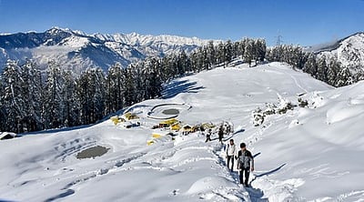 சிக்கிமில் 447 சுற்றுலாப் பயணிகளை மீட்டது ராணுவம்