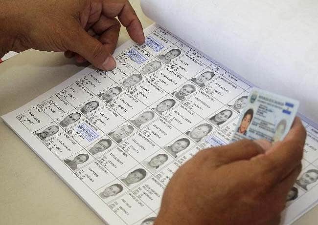 Voter ID cards found in bag in Mumbra 